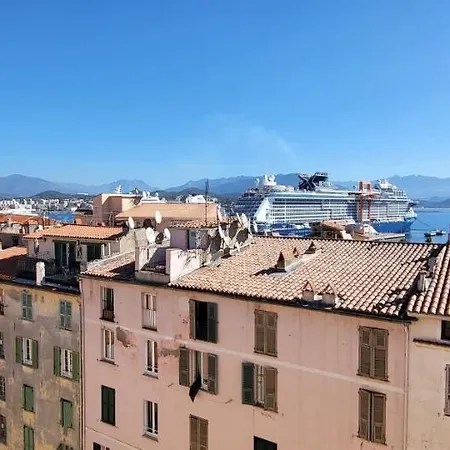 Apartamento Superbe T2 Avec Balcons, Vieux Port, Hyper Centre *