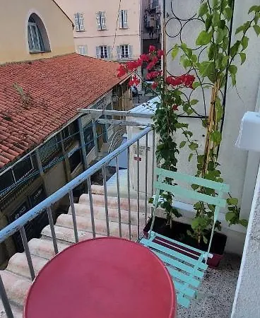 Apartment Superbe T2 Avec Balcons, Vieux Port, Hyper Centre