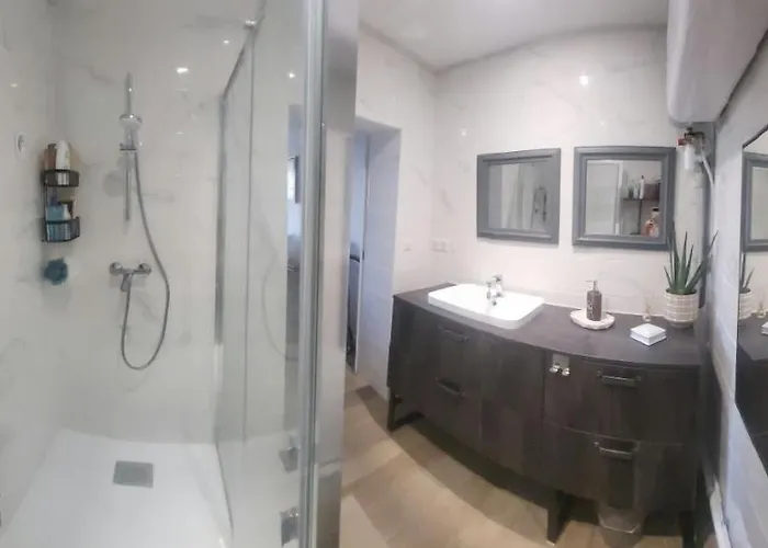 Superbe T2, Vieux Port, Hyper Centre Appartement *