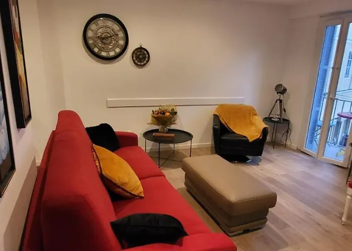 Superbe T2, Vieux Port, Hyper Centre * Ajaccio (Corsica)